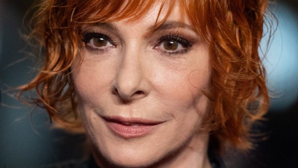 Mylène Farmer réapparaît : sa folle soirée avec le mari de Leïla Bekhti, leur complicité évidente !