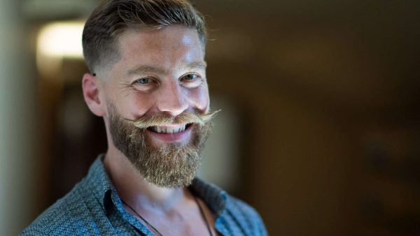 "J'ai pris un couteau" : Yann-Alrick Mortreuil (Danse avec les stars) a tenté de mettre fin à ses jours