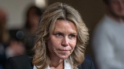 Télématin : une tête de porc retrouvée devant le domicile de la chroniqueuse Laura Tenoudji