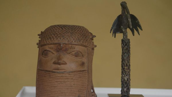 Royaume-Uni: le musée de l'Université de Cambridge va restituer 116 bronzes du Bénin au Nigeria