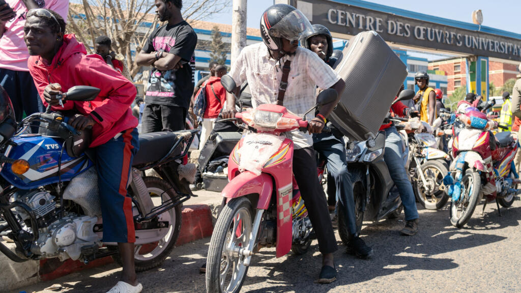 Sénégal: les trois leaders étudiants maintenus en détention par retour de parquet