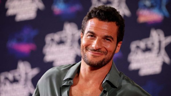 Amir contraint d’embrasser une autre femme que la sienne : il a pourtant bien tenté d’y échapper