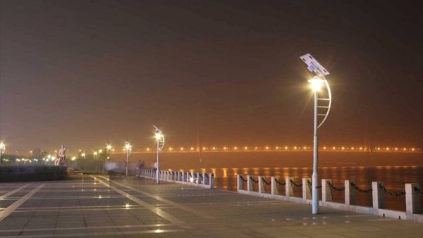 Le Cameroun lance un programme de 38 millions USD pour renforcer l'éclairage pub