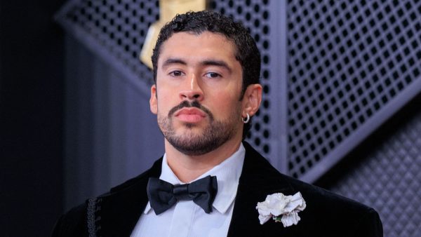 Bad Bunny vs Donald Trump : la rumeur complètement folle sur ce que cache le chanteur sous ses vêtements