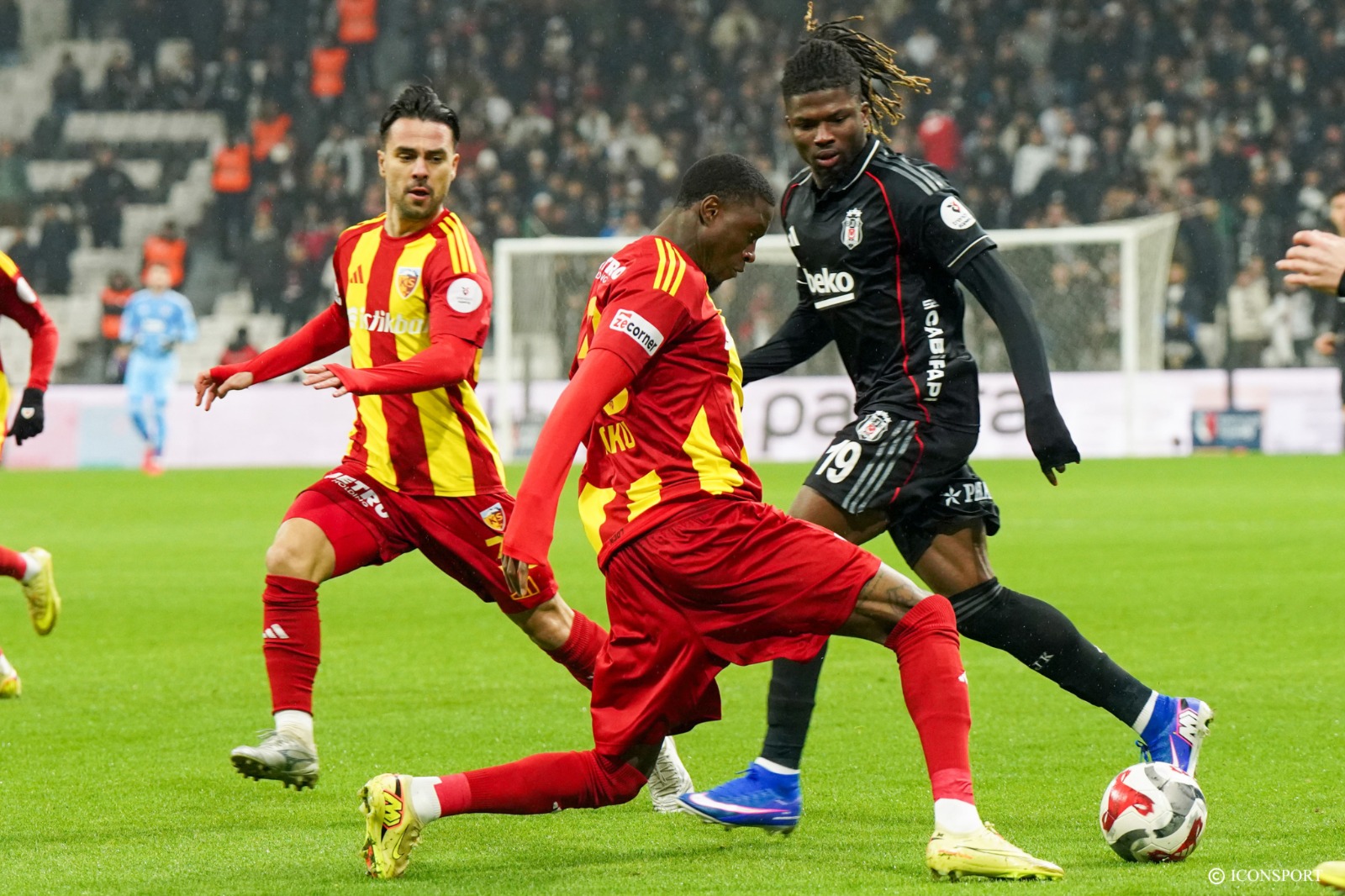 Turquie : Besiktas donne des nouvelles d’El Bilal Touré