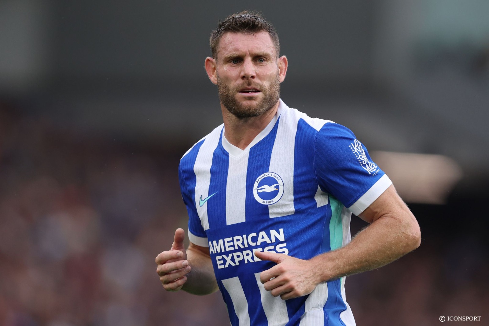 Premier League : James Milner égale Gareth Barry