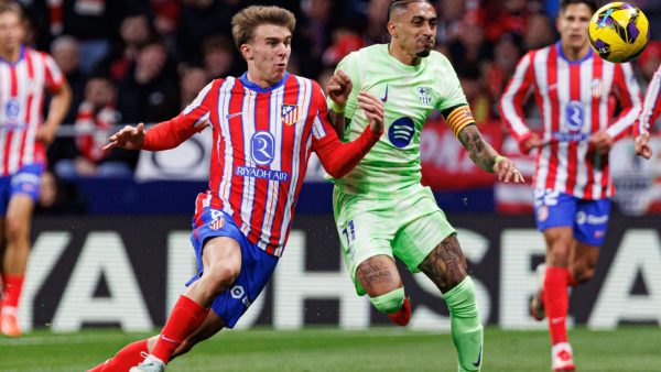 Coupe du Roi (demi-finale aller): Atletico Madrid – Barcelone ; les compositions officielles