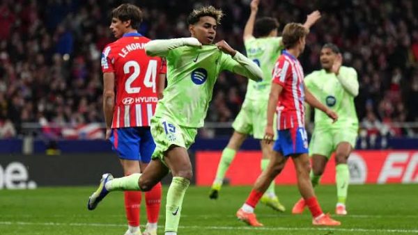 Coupe du Roi (demi-finale aller): Atletico Madrid – Fc Barcelone; Festival de carton jaune (4-0)