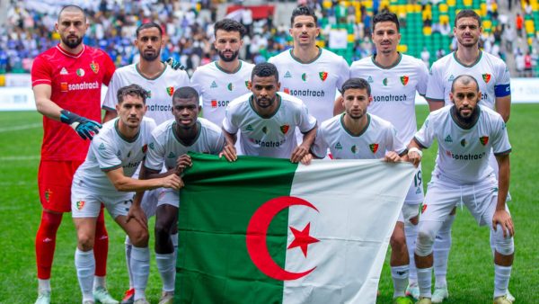 LDC CAF (J6) : Sur quelles chaînes TV suivre Sundowns – MC Alger ?