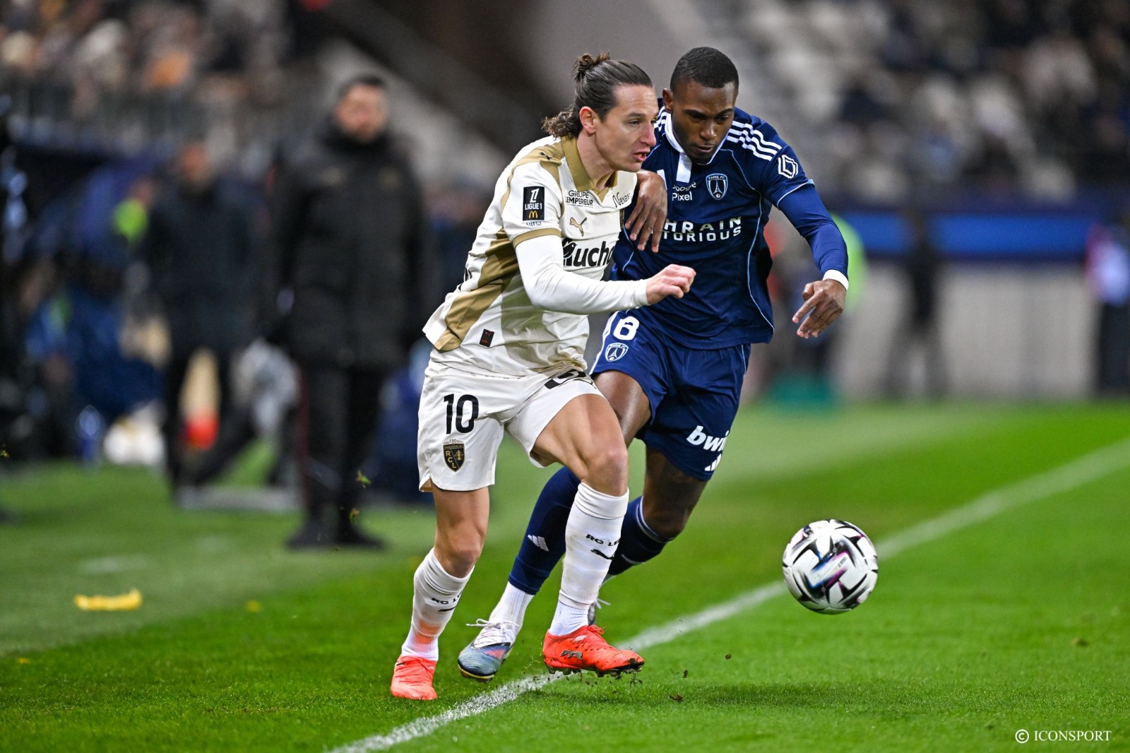 Ligue 1 (J22) : Lens mène à la pause face au Paris FC