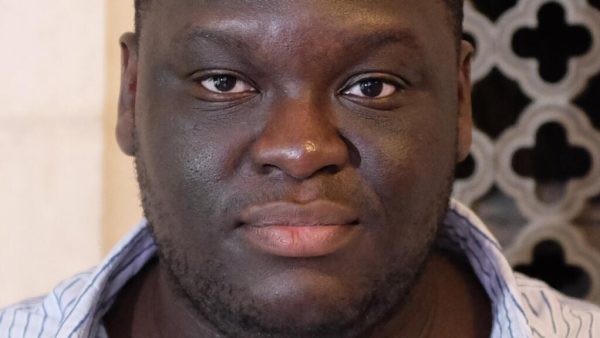 Joel Quayson en un mot, un geste et un silence