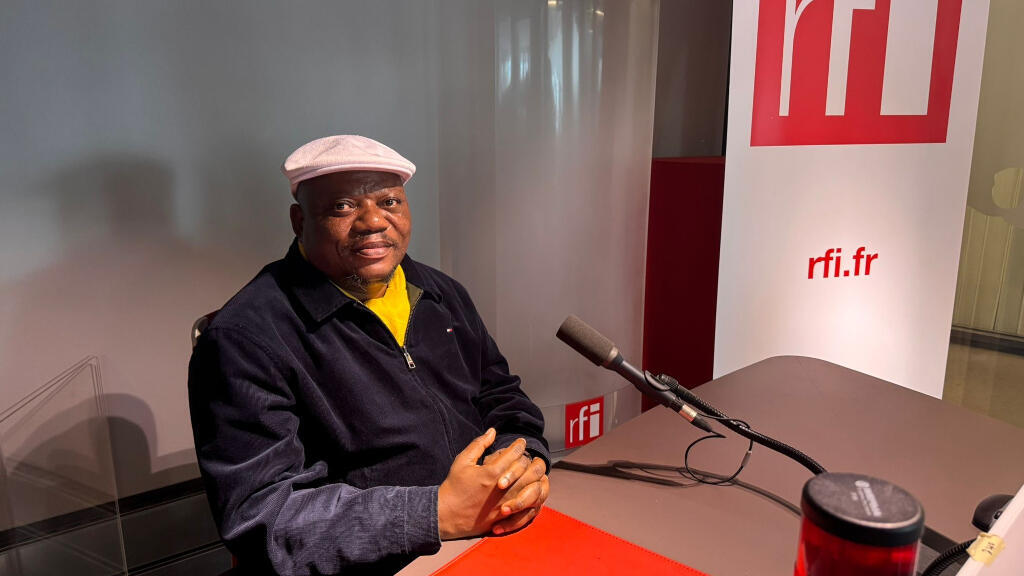Jean-Marc Kabund, ancien allié du président Félix Tshisekedi et ex-premier vice-président de l’Assemblée nationale, dans les studios de RFI, le 23 février 2026.