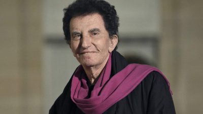 TF1 : un présentateur star du JT dénonce la "pression" de Jack Lang pour qu’il le reçoive