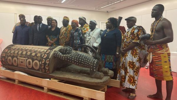 Côte d’Ivoire: des chefs traditionnels préparent le retour du tambour parleur dans «un sentiment de joie»