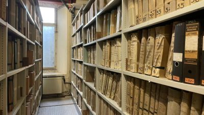 Du sous-sol d'un musée belge aux mines congolaises: l’enjeu des archives géologiques de la RDC - Afrique économie