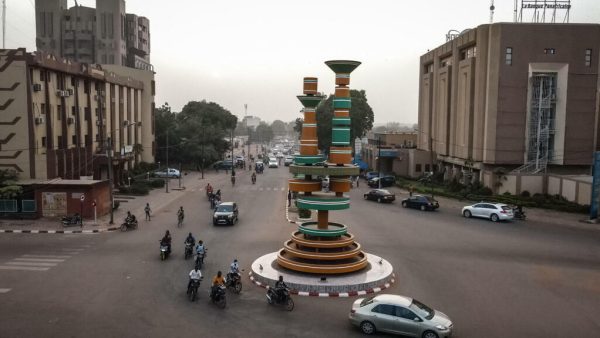 Burkina: au procès de magistrats, avocats et douaniers, la défense dénonce violences et non-respect du droit