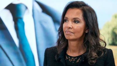 Ex boulimique et anorexique, Karine Le Marchand sans détour sur cette période difficile : "Je me faisais vomir"