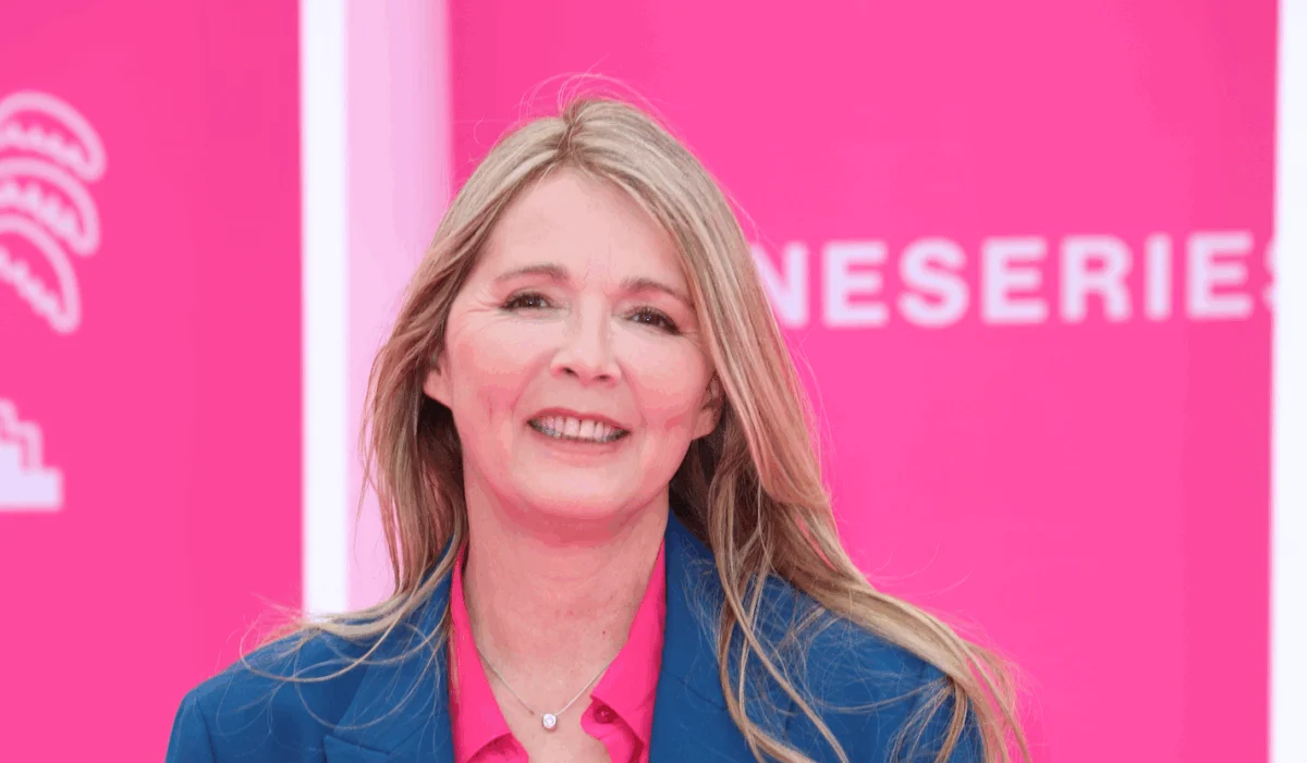 Hélène Rollès, à 59 ans, ses goûts musicaux étonnant : "J'adore le rap et NTM"