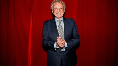 Nelson Monfort (72 ans) vrille à cette question sur sa vie privée