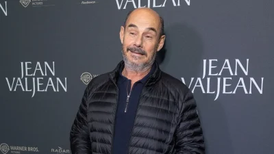 Après son sketch avec les Inconnus, Bernard Campan vide son sac sur le chanteur d'Indochine