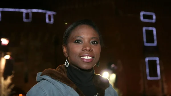 Surya Bonaly révèle la règle STRICTE qu'elle impose pour éviter les accident