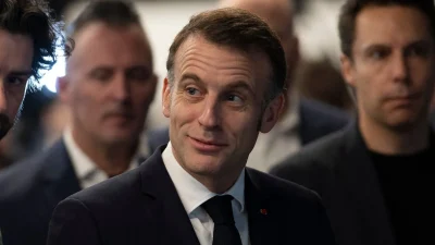 "On crève la gueule ouverte", Emmanuel Macron face à la gronde des agriculteurs qui demandent qu'il "dégage"