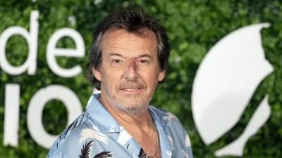 "Cyril Féraud, il creuse son..."