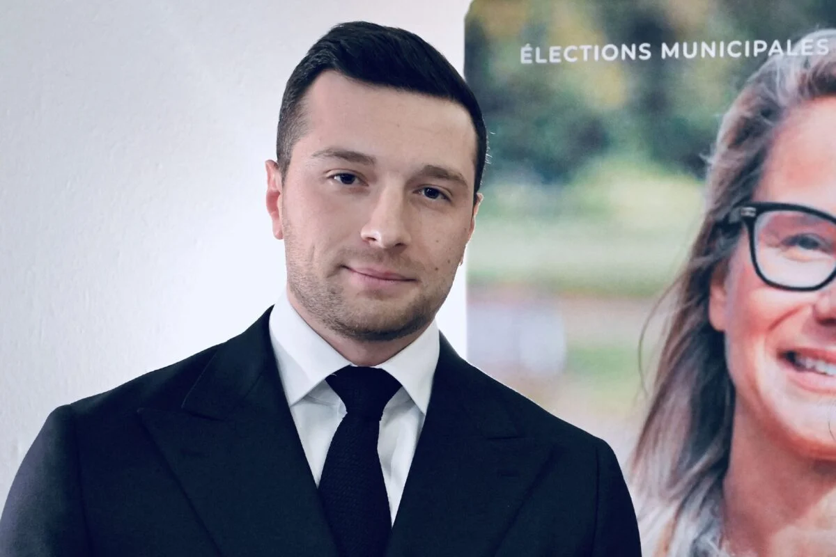 piqué par Léa Salamé, Jordan Bardella sort de ses gonds