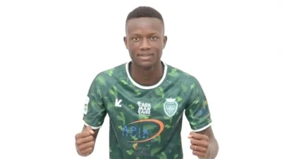 Un attaquant décède lors de son premier match avec son nouveau club