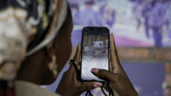 La RDC cherche à restreindre davantage l’usage de réseaux sociaux au nom de la «stabilité sociale»