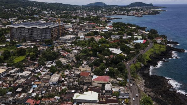 Comores: en grève, les contractuels de l'hôpital El-Maarouf réclament de meilleurs salaires