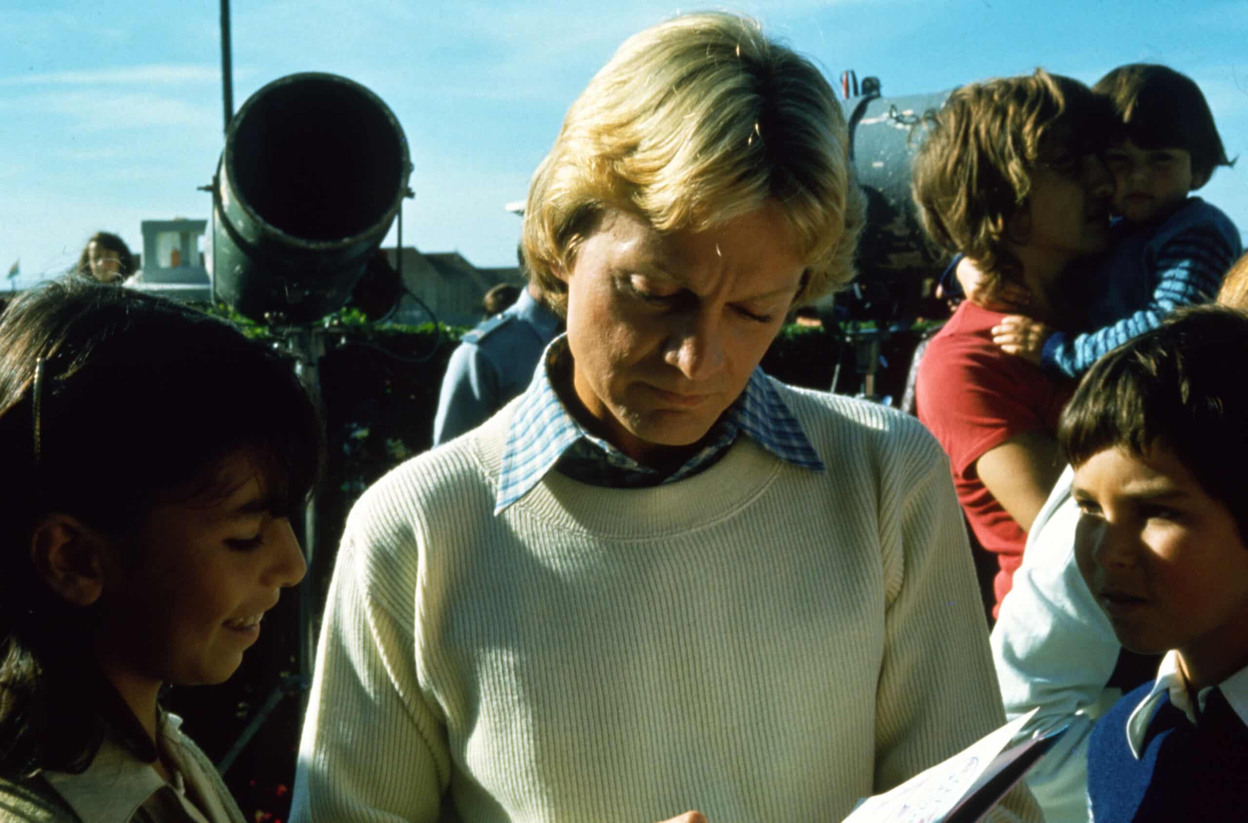 "Mes enfants commencent à se rendre compte" : 48 ans après la mort de Claude François, ses petits-enfants font face à la vérité derrière le mythe