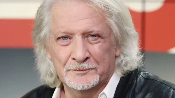 Après avoir lancé sa carrière, Patrick Sébastien brutalement honnête sur Jean Dujardin : "Je l'aime bien, mais..."