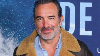 "Jamais été confronté à ça", Jean Dujardin raconte comment il a abordé son rôle de collabo dans Les rayons et les ombres