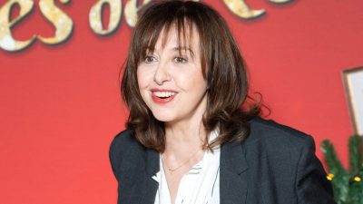 Valérie Bonneton : sa "maison du bonheur" près de Pont-l'Évêque où elle se régale de poulet rôti et de purée