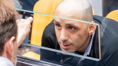 "À moitié prostituée", "toxicomane" : Cédric Jubillar, son ex porte plainte contre son avocat