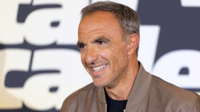 Nikos Aliagas (The Voice) : son fief en Grèce, où il a hérité d’une maison médiévale