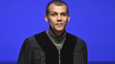 Stromae : après X années d’absence, le chanteur fait son grand retour avec Orelsan