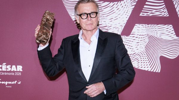 "Valentin est emprisonné à vie" : Franck Dubosc épinglé après son César, la situation de l’ours qui apparaît dans son film interpelle
