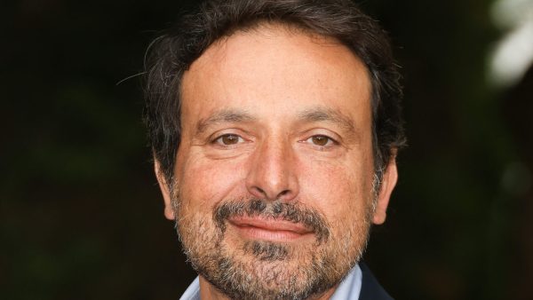 Bruno Salomone : Laurent Voulzy possède un studio d’enregistrement près de la maison où l’acteur s’est éteint