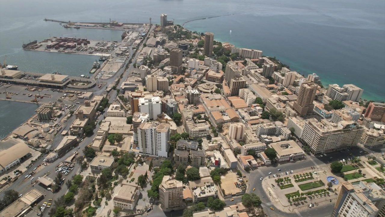 Dakar explique comment il r