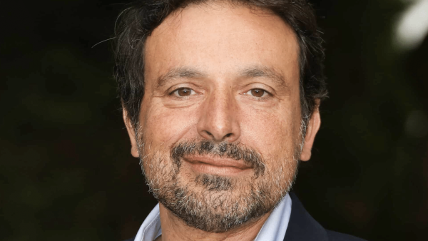 Bruno Salomone : humoriste et acolyte de Jean Dujardin, est décédé à l’âge de 55 ans