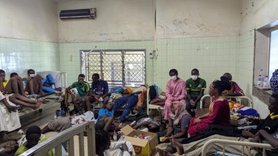 Comores: le choc après la mort au large de Mitsamiouli de 18 migrants africains trompés par un passeur