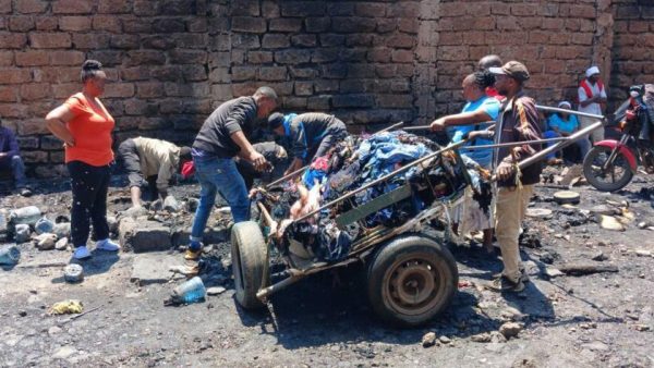 L'incendie du Toi Market a détruit plus de 250 échoppes, à Nairobi, le 16 mars 2026.