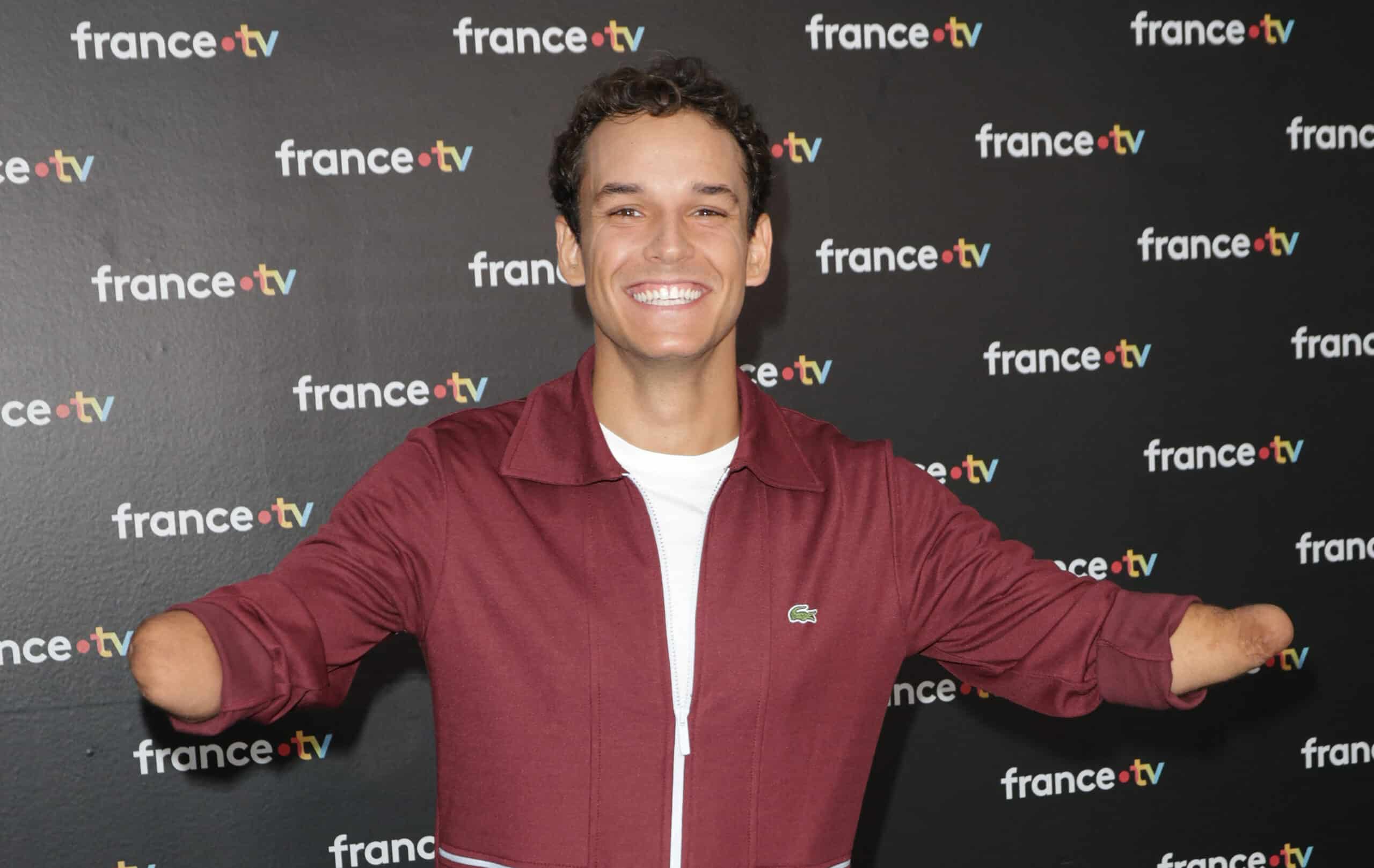 “J’ai très envie d’avoir des enfants, mais je n’ai pas de femme…” : Théo Curin se confie sur son désir de paternité