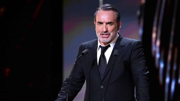 "Elle est con", "Faites votre travail", "Pas légitime", Jean Dujardin se lâche face à Audrey Crespo-Mara, son gros coup de gueule