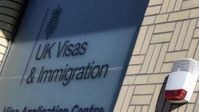 Le Royaume-Uni annonce l'interdiction des visas étudiants pour deux pays africains