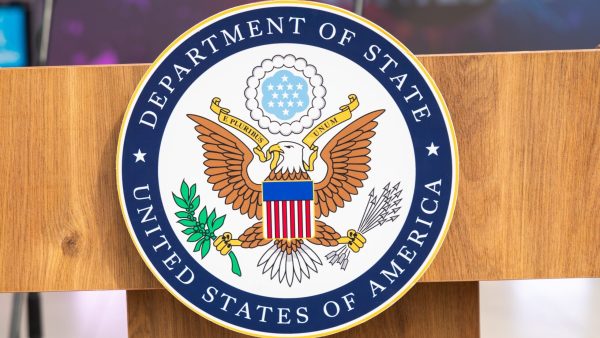Les États-Unis lancent une alerte de sécurité mondiale en pleine guerre contre l'Iran