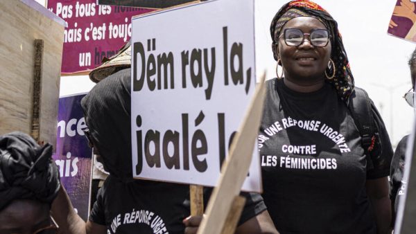 Sénégal: la banalisation des violences faites aux femmes dans les séries télé pointée du doigt