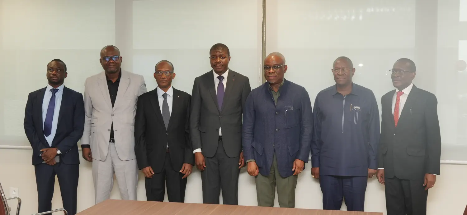 Bénin: rencontre stratégique entre l’ARREC, la Cour de Justice de la CEDEAO, le WAPP avec des ministres